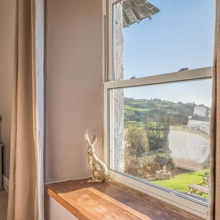 The Mortal Man 여관 3*